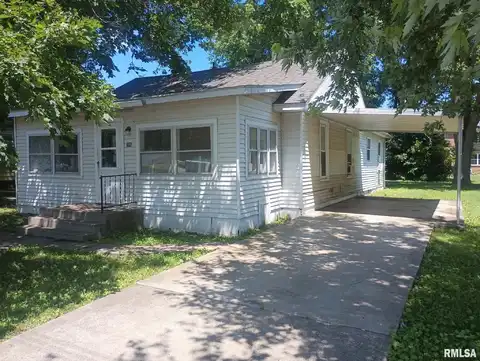 218 S HENRIETTA Street, Divernon, IL 62530