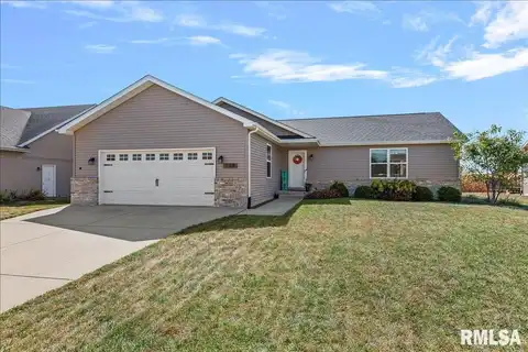 108 Kodiak Drive, Chatham, IL 62629