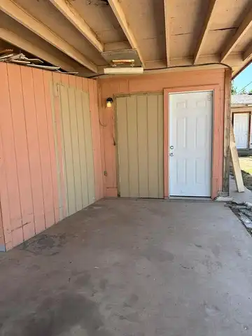 1405 Baird St, Midland, TX 79701