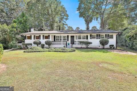 160 Winona Drive, Fayetteville, GA 30214