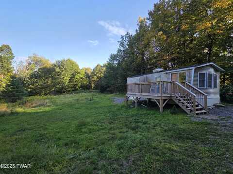 310 Stanton Drive, Waymart, PA 18472
