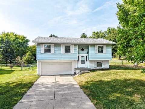 2124 Middlebury, FREEPORT, IL 61032
