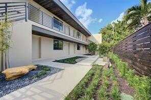 1273 NE 38th St, Fort Lauderdale, FL 33334