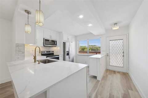 3201 Portofino Pt, Coconut Creek, FL 33066