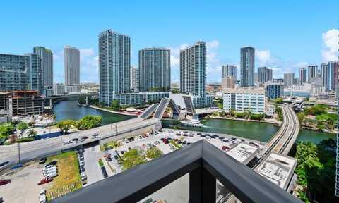 31 SE 6th St, Miami, FL 33131