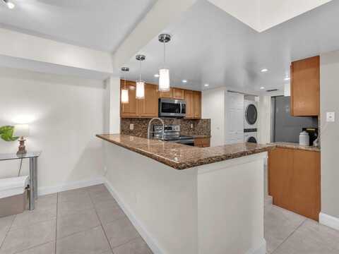 9022 W Atlantic Blvd, Coral Springs, FL 33071