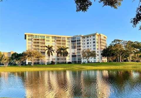 3010 N Course Dr, Pompano Beach, FL 33069