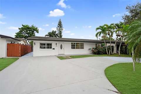 8461 NW 14th St, Pembroke Pines, FL 33024