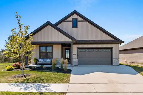 1611 N HONEYSUCKLE Circle, DE PERE, WI 54115