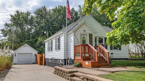 2737 Shale Ledge Road, Eau Claire, WI 54703