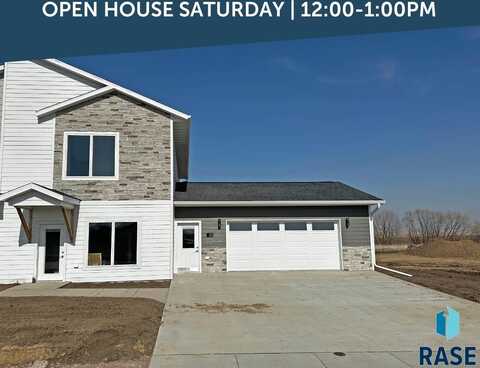 222 Ivy Ln, Crooks, SD 57020