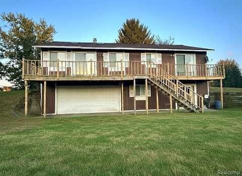 1795 Oakwood Road, Brandon, MI 48462