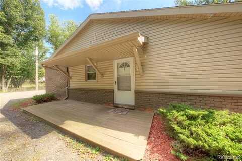 260 W Unadilla Street, Pinckney, MI 48169