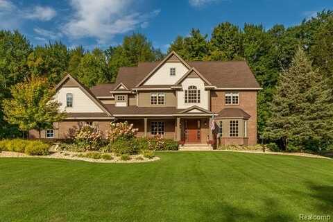 277 Mystic Meadows Court, Howell, MI 48843