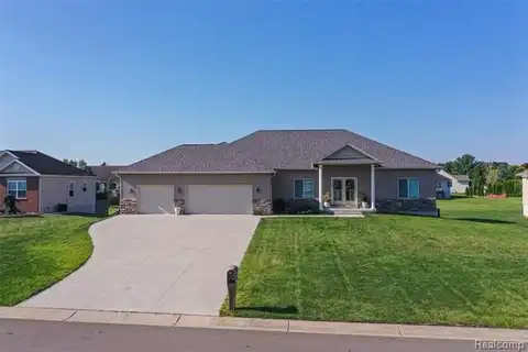 6128 Boulder Drive, Flushing, MI 48433
