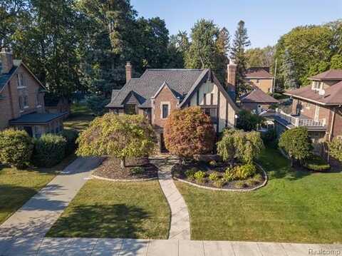 19520 Bretton Drive, Detroit, MI 48223