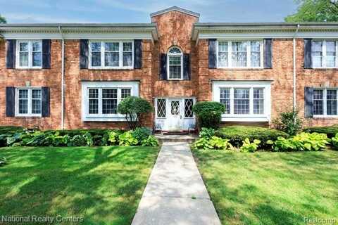 450 BILLINGSGATE, Bloomfield Hills, MI 48301