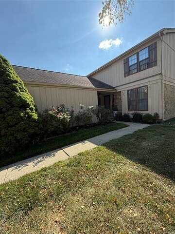 31613 Bear Creek Boulevard, Warren, MI 48093