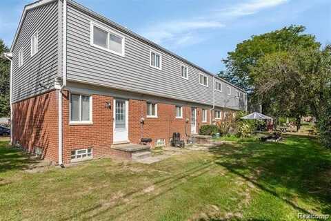 3160 Bookham Street, Auburn Hills, MI 48326