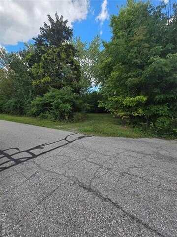 1823 Cadillac Avenue, Ypsilanti, MI 48198