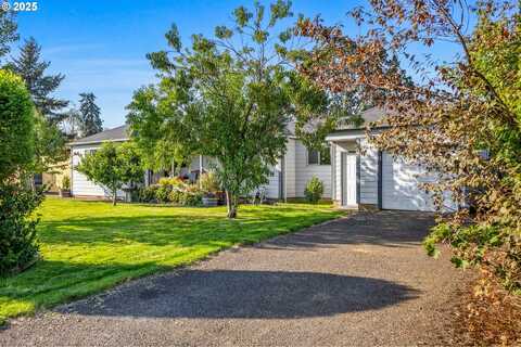 192 NW DENTON AVE, Dallas, OR 97338