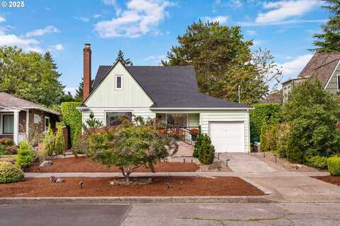 1801 NE 62ND AVE, Portland, OR 97213