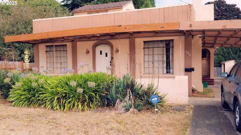 1172 HEMLOCK AVE, Coos Bay, OR 97420