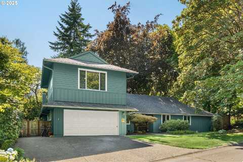 51 TOUCHSTONE, Lake Oswego, OR 97035