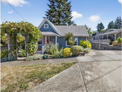11332 SE 31st AVE, Milwaukie, OR 97222