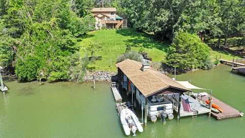 126 Windmere TRL, Moneta, VA 24121