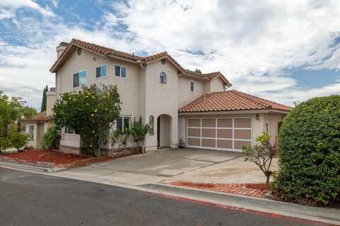 7083 Berry Park Ln, Lemon Grove, CA 91945