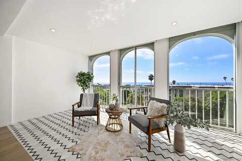 1001 Genter St unit: 2H, La Jolla, CA 92037