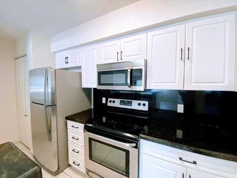 530 S Park Road, Hollywood, FL 33021