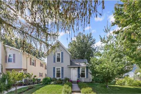 2594 15th Avenue E, North Saint Paul, MN 55109