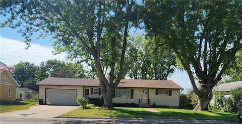 25 4th Avenue NW, Elgin, MN 55932