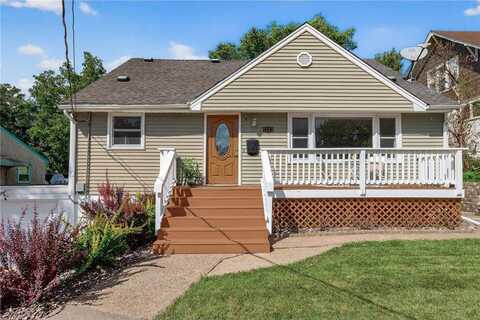 1229 44th Avenue NE, Columbia Heights, MN 55421