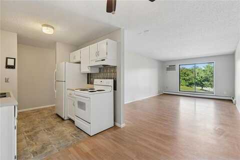 401 E Burnsville Parkway, Burnsville, MN 55337