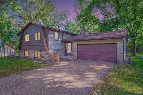 5453 Brooks Circle SE, Prior Lake, MN 55372