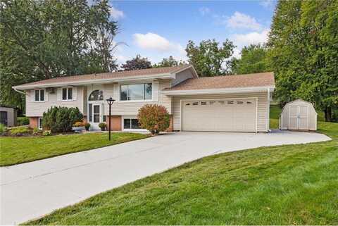 9935 41st Avenue N, Plymouth, MN 55441