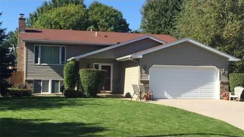 5699 Fawn Lane, Shoreview, MN 55126