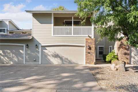6713 W 82nd Street, Bloomington, MN 55438
