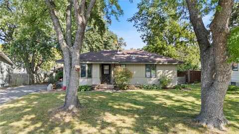 9100 61 1/2 Avenue N, New Hope, MN 55428