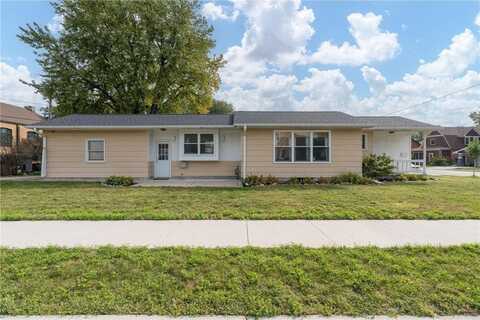 544 Page Avenue, North Mankato, MN 56003