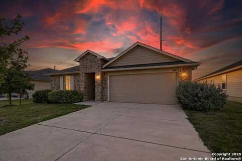 1308 Parkwood, Seguin, TX 78155