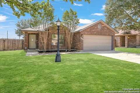 1086 Stone Hollow, New Braunfels, TX 78130