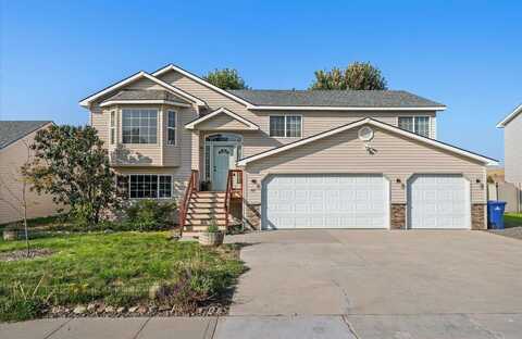 327 E Beverly Ave, Medical Lake, WA 99022