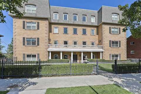 1828 W Riverside Ave, Spokane, WA 99201