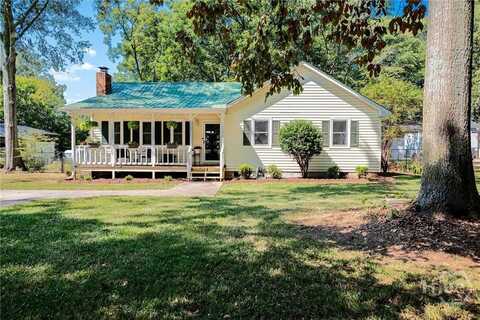 1384 Brookhaven Drive NW, Monroe, GA 30656