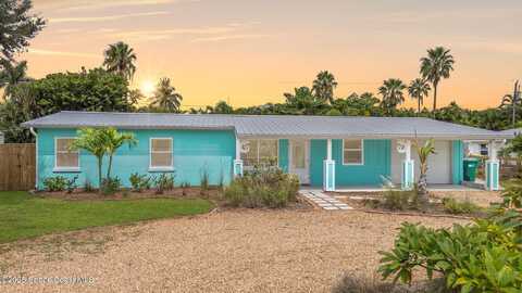 320 Avenida De La Vista, Indialantic, FL 32903