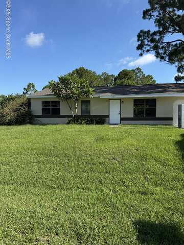 1395 Gimlet Street NW, Palm Bay, FL 32907